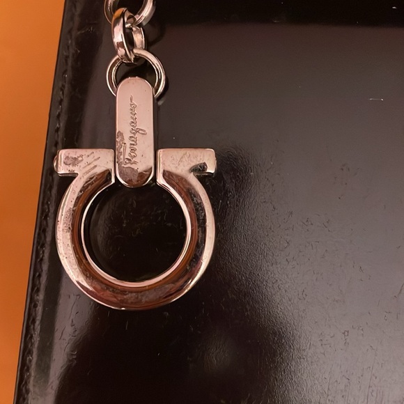 Salvatore Ferragamo Handbag - Picture 4 of 17